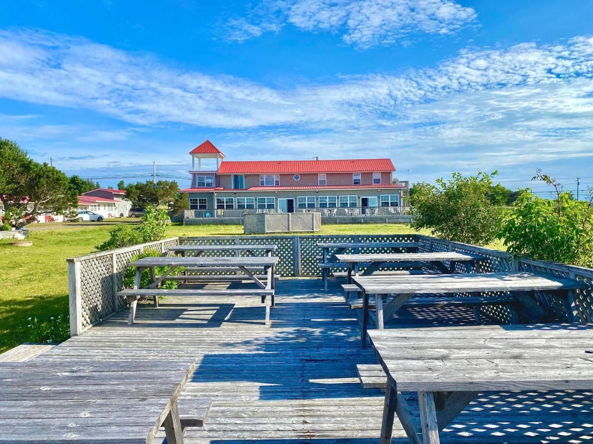 The Waterfront Motel Grand Barachois Eksteriør billede