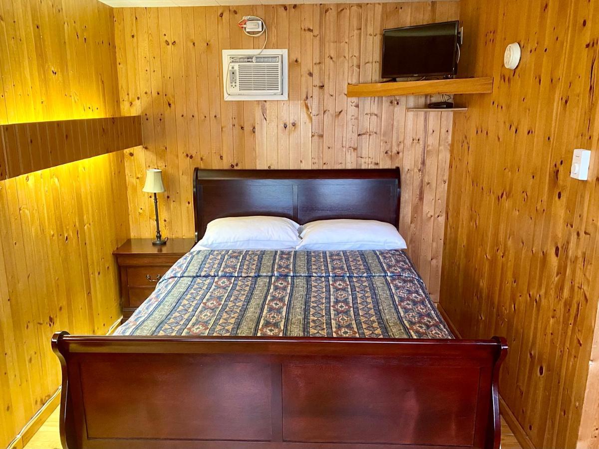 The Waterfront Motel Grand Barachois Eksteriør billede